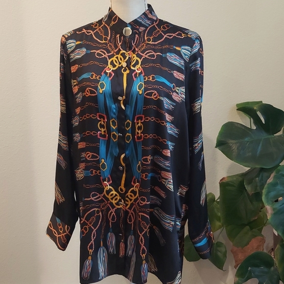 Zara size XL  silk chain print button up - Picture 5 of 15